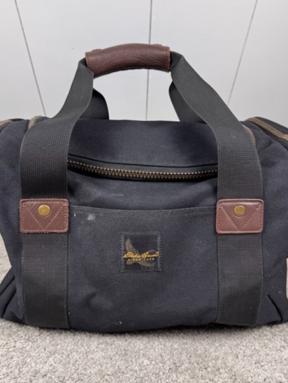 Vintage Eddie Bauer Carry On Duffel Gym Bag Luggage Black Canvas w/ Leather